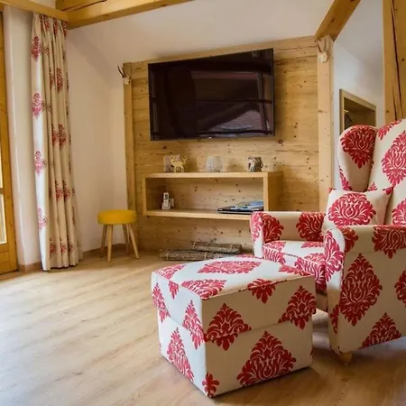 Casa de Férias Holiday Apartment Alpengold Füssen
